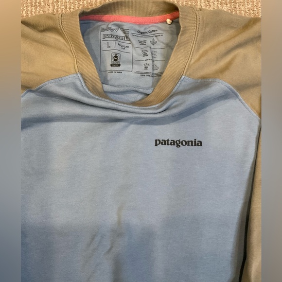 Patagonia Men's P-6 Logo Organic Crew Sweatshirt Size Large - Picture 3 of 3